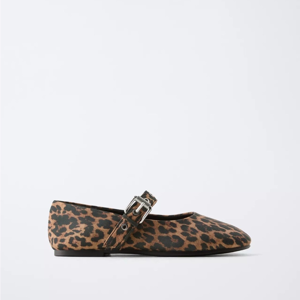 LIKE NEW Zara Girl Leopard Print Mary Jane Flats Size 12